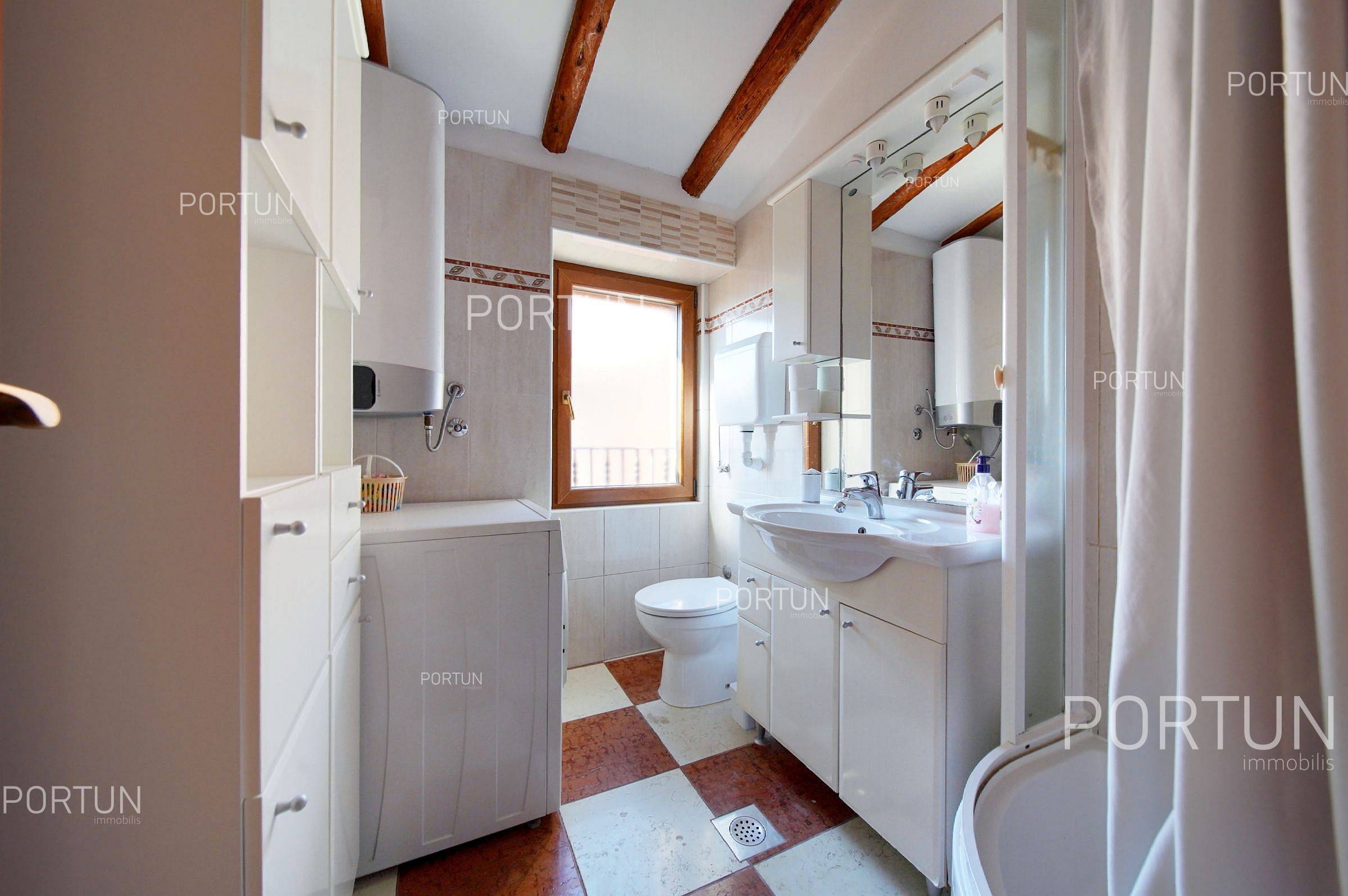 Appartamento in vendita a Rovigno - 10762 - 08