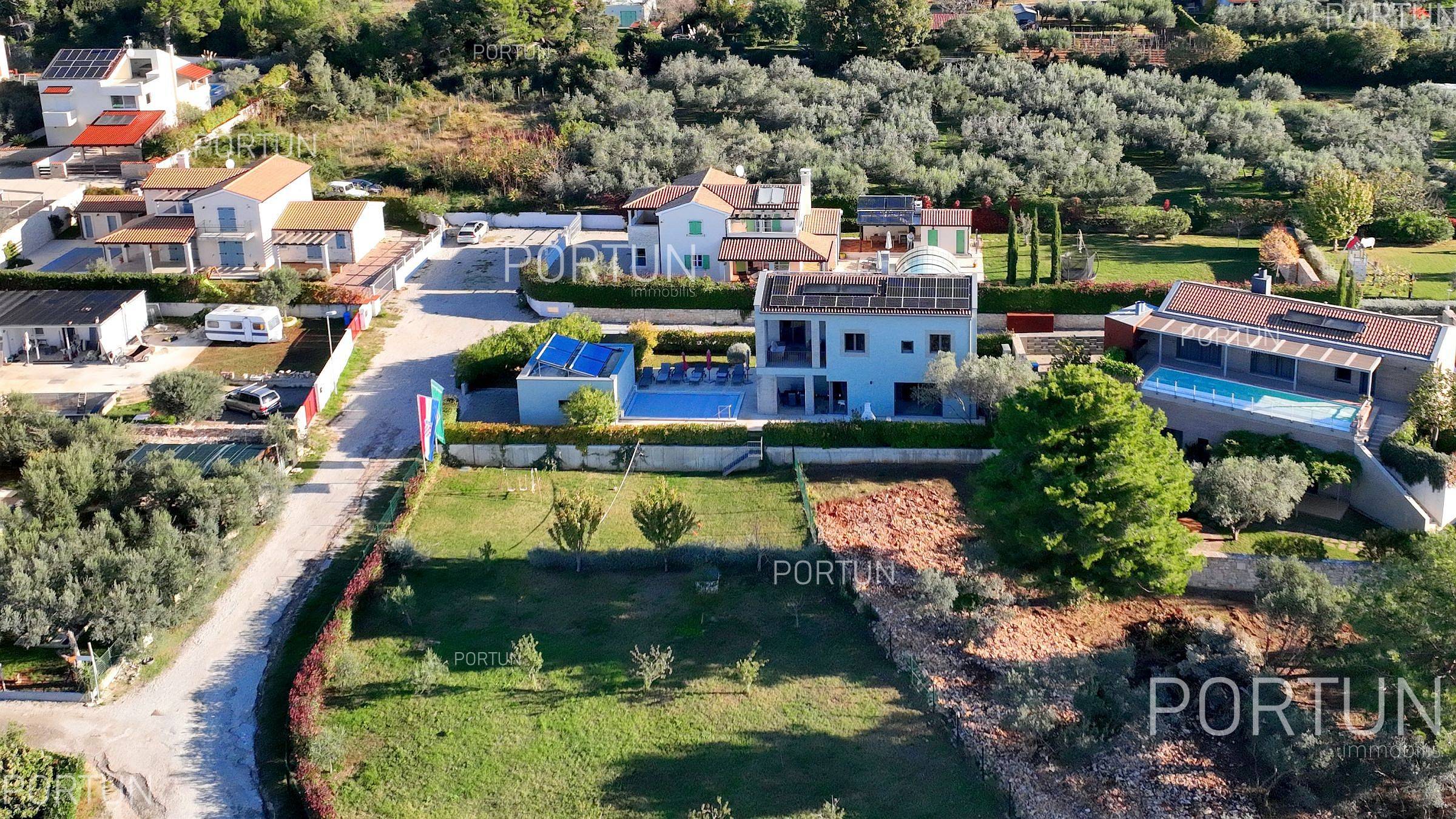 Kuća na prodaju Fažana - 20927 - 08