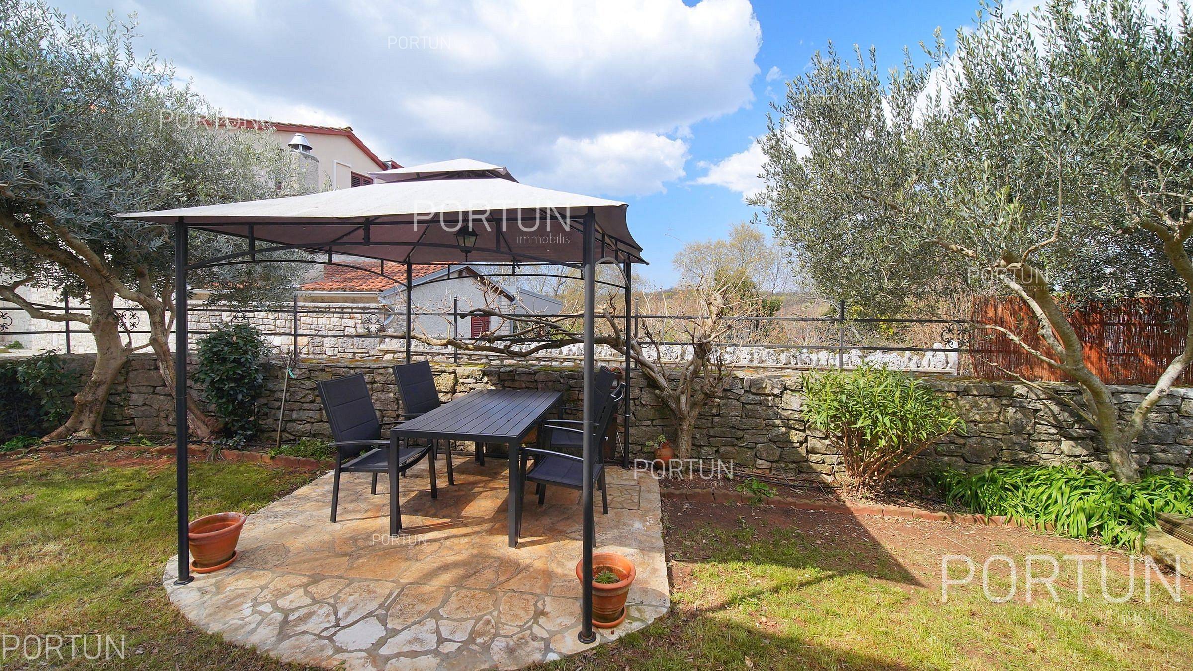 Kuća na prodaju Kanfanar - 20930 - 09