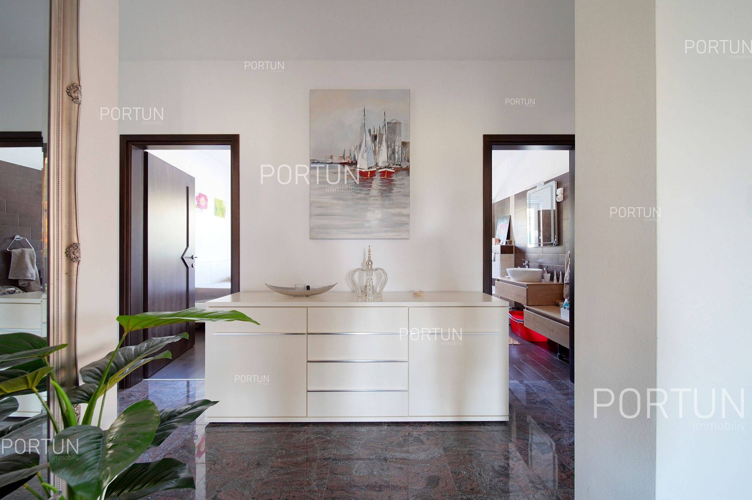 Будинок на продаж у Тіньян - 20929 - 25