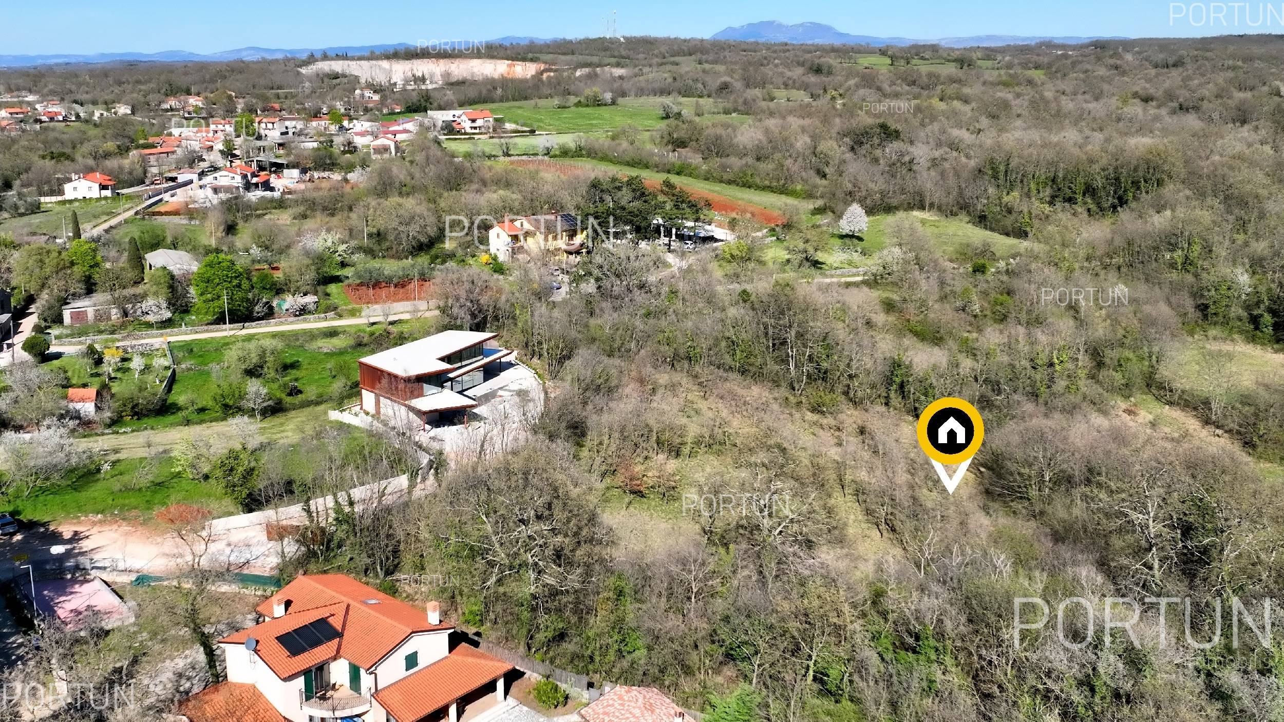 Great opportunity in the area of Istria Žminj 40665 01
