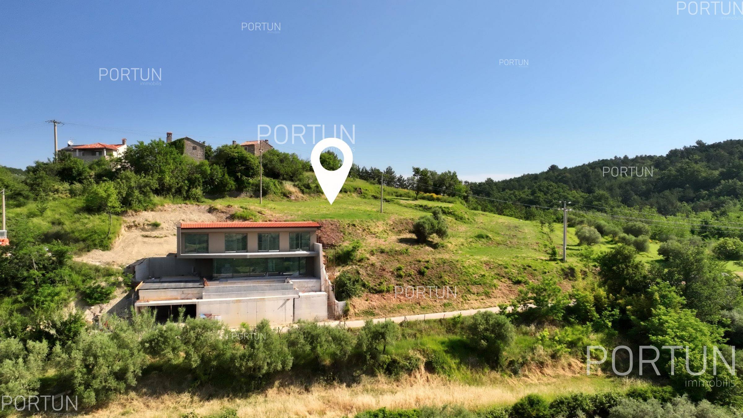 Grundstück zum Verkauf in Grožnjan - 40670 - 02