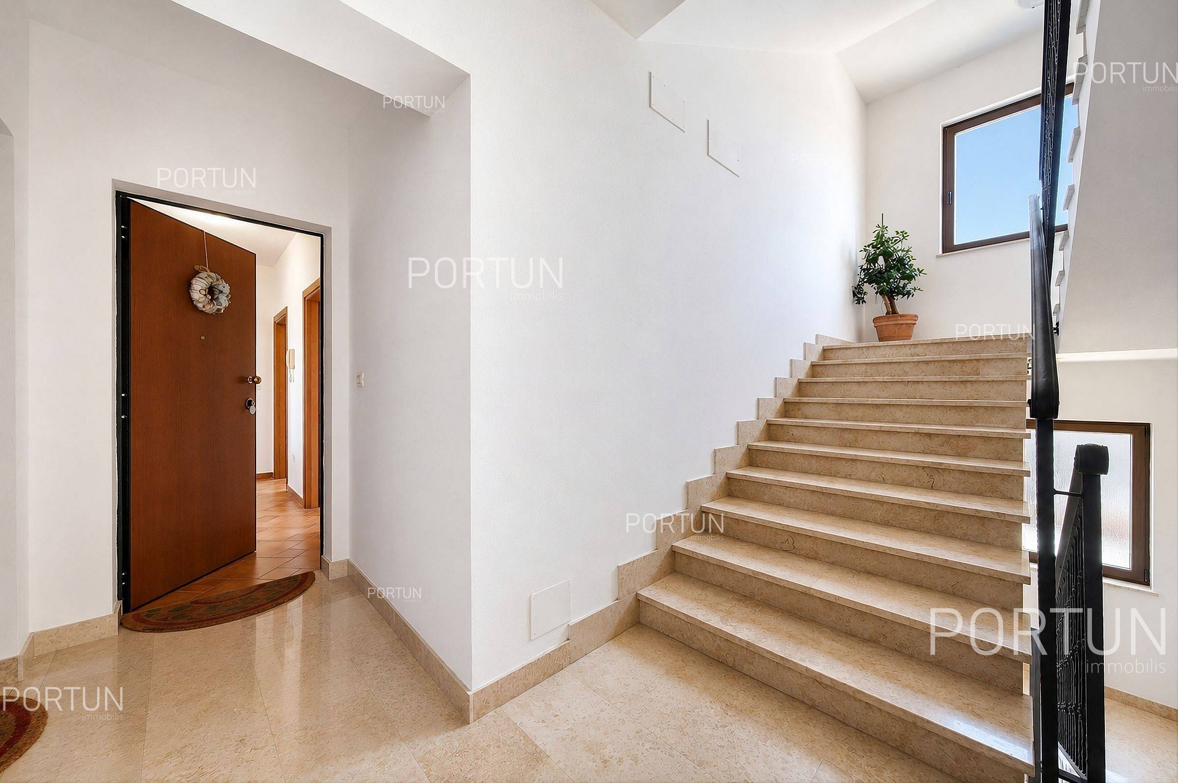 Квартира на продаж у Ровінь - 10766 - 15