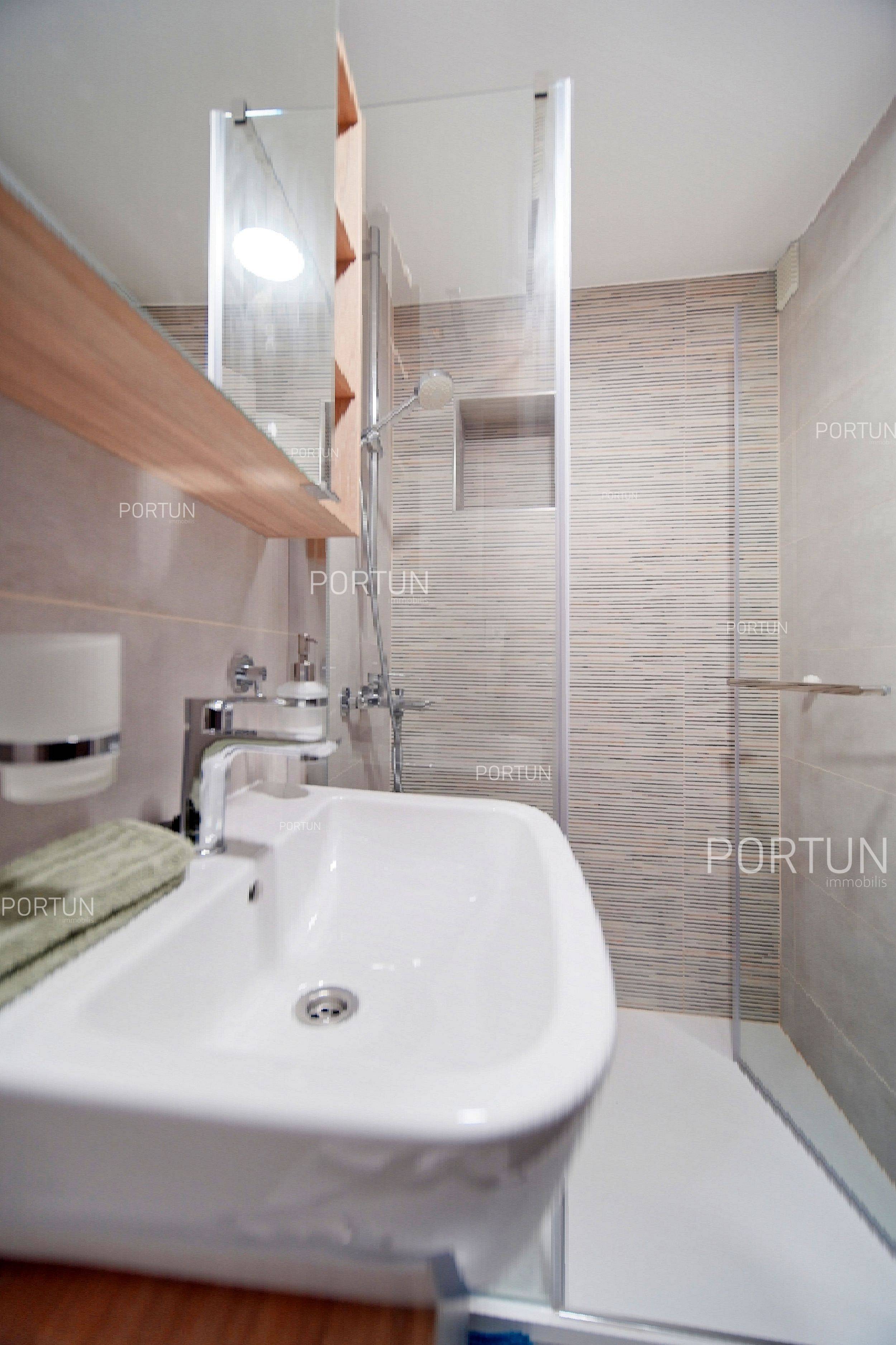 Wohnung zum Verkauf in Rovinj - 10657 - 04