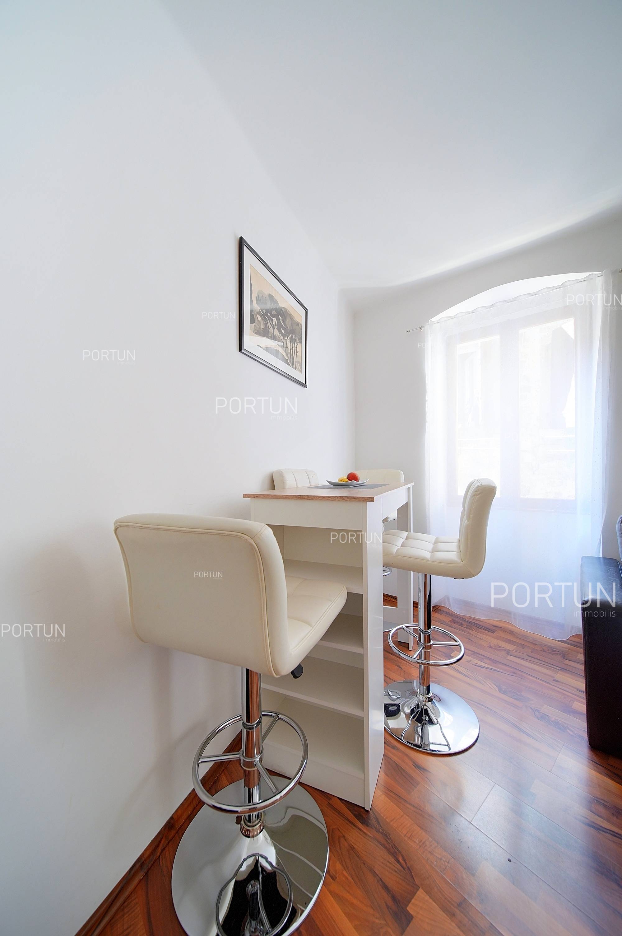 Wohnung zum Verkauf in Rovinj - 10663 - 03