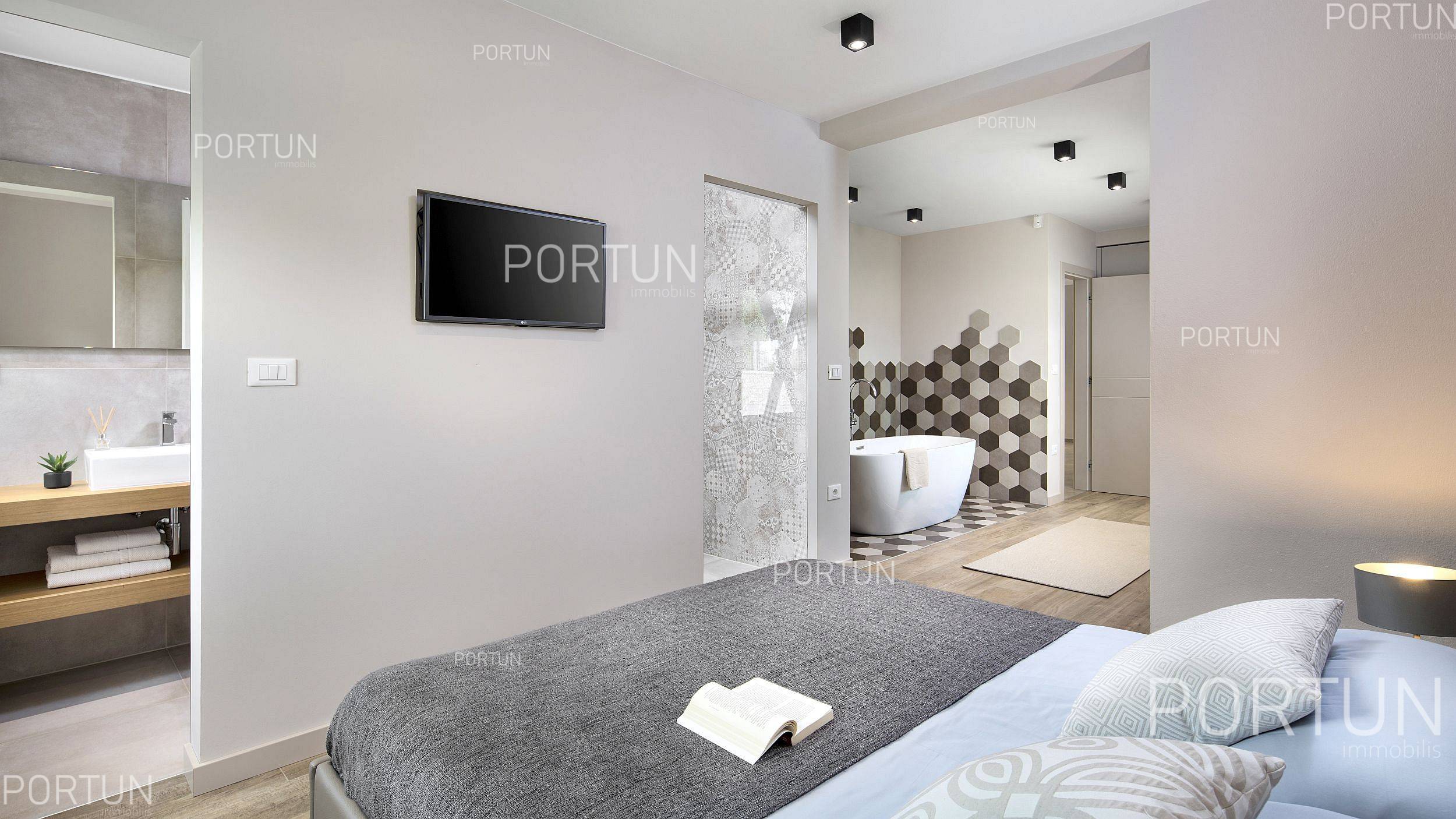 House for Sale in Poreč - 20750 - 05