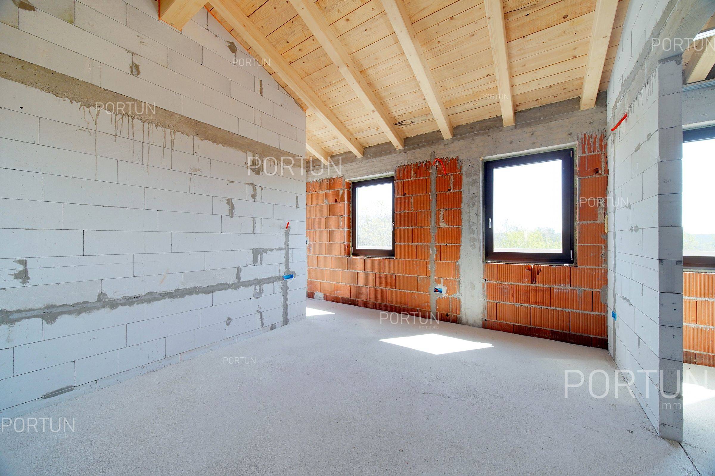 Kuća na prodaju Bale - 20755 - 09