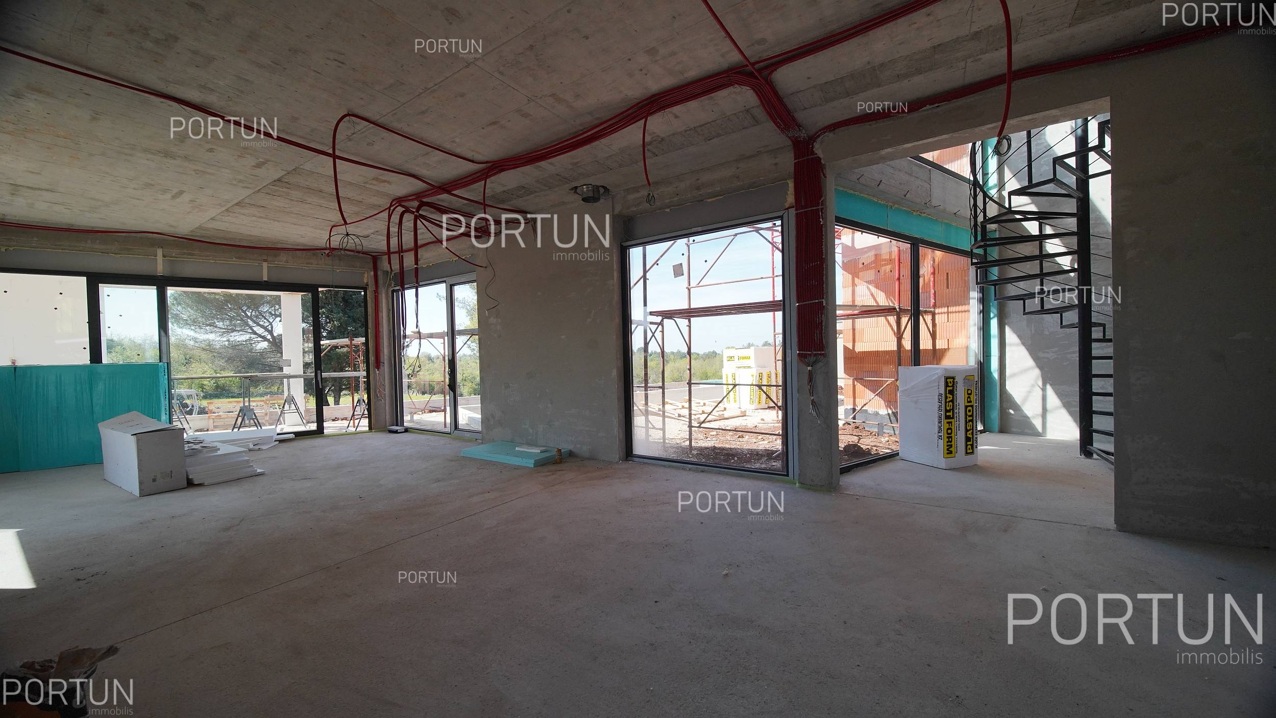 Будинок на продаж у Пореч - 20759 - 09
