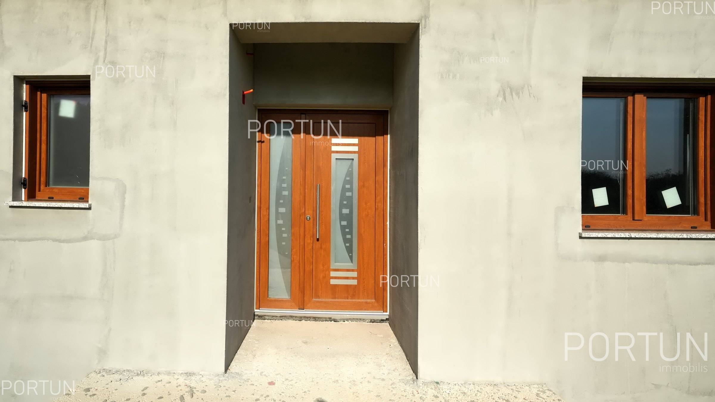Дом на продажу в Ровинь - 20779 - 06