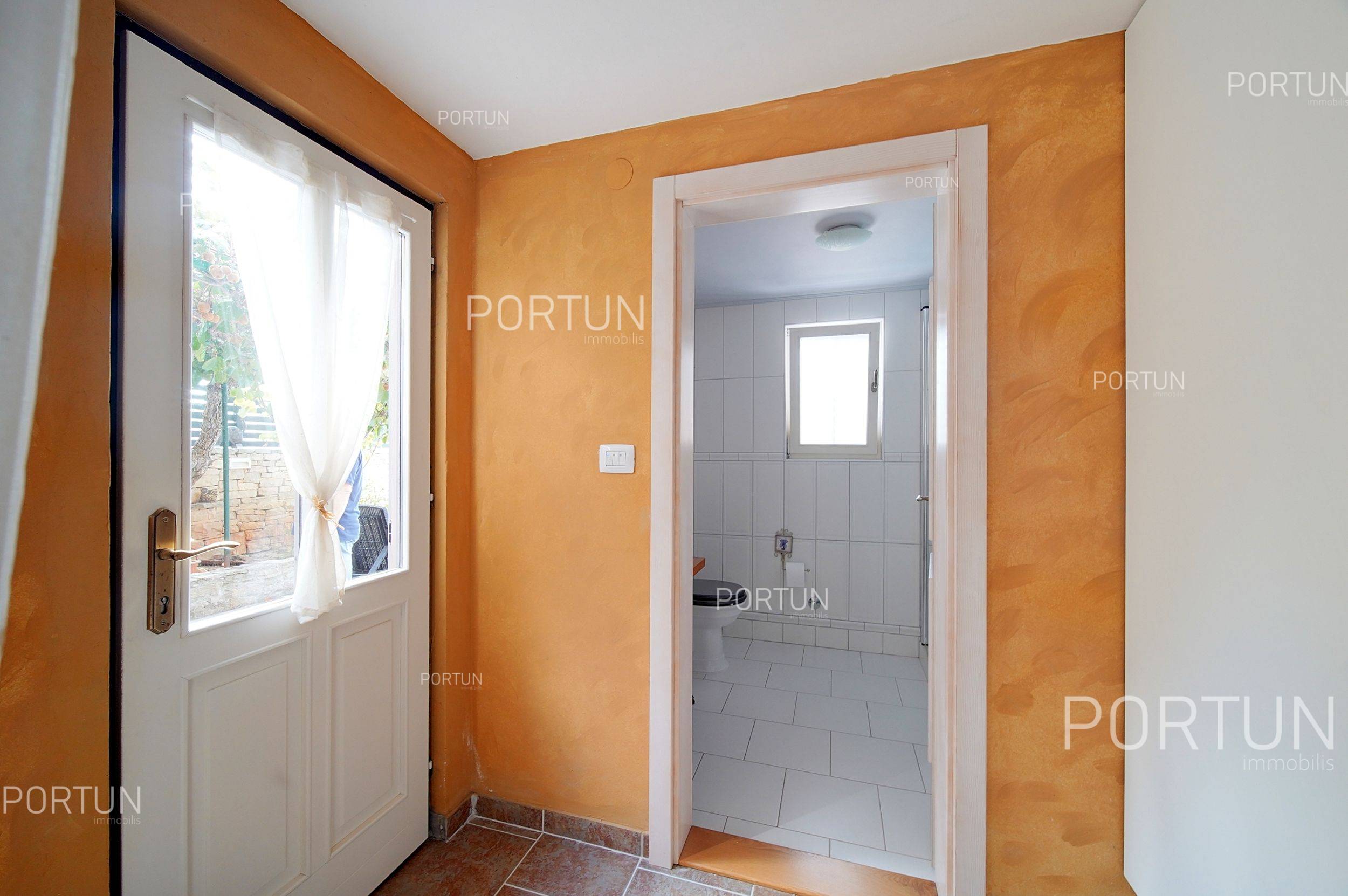 Дом на продажу в  Светвинченат - 20796 - 05