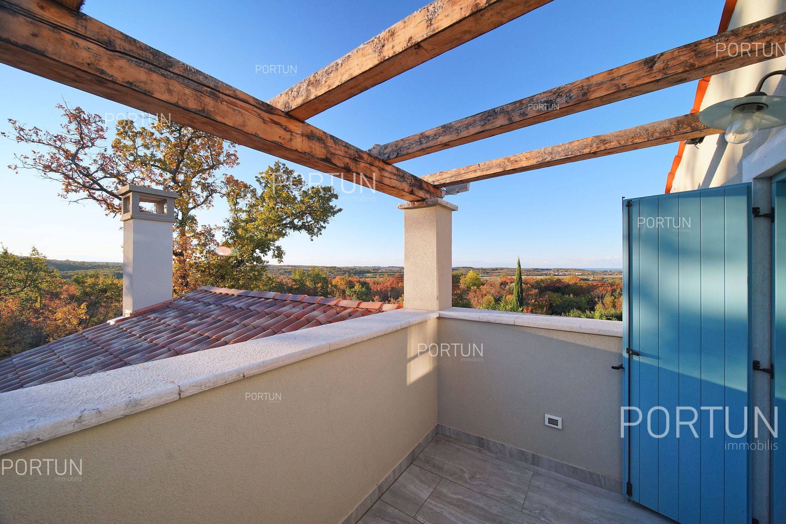 House for Sale in Umag - 20810 - 08