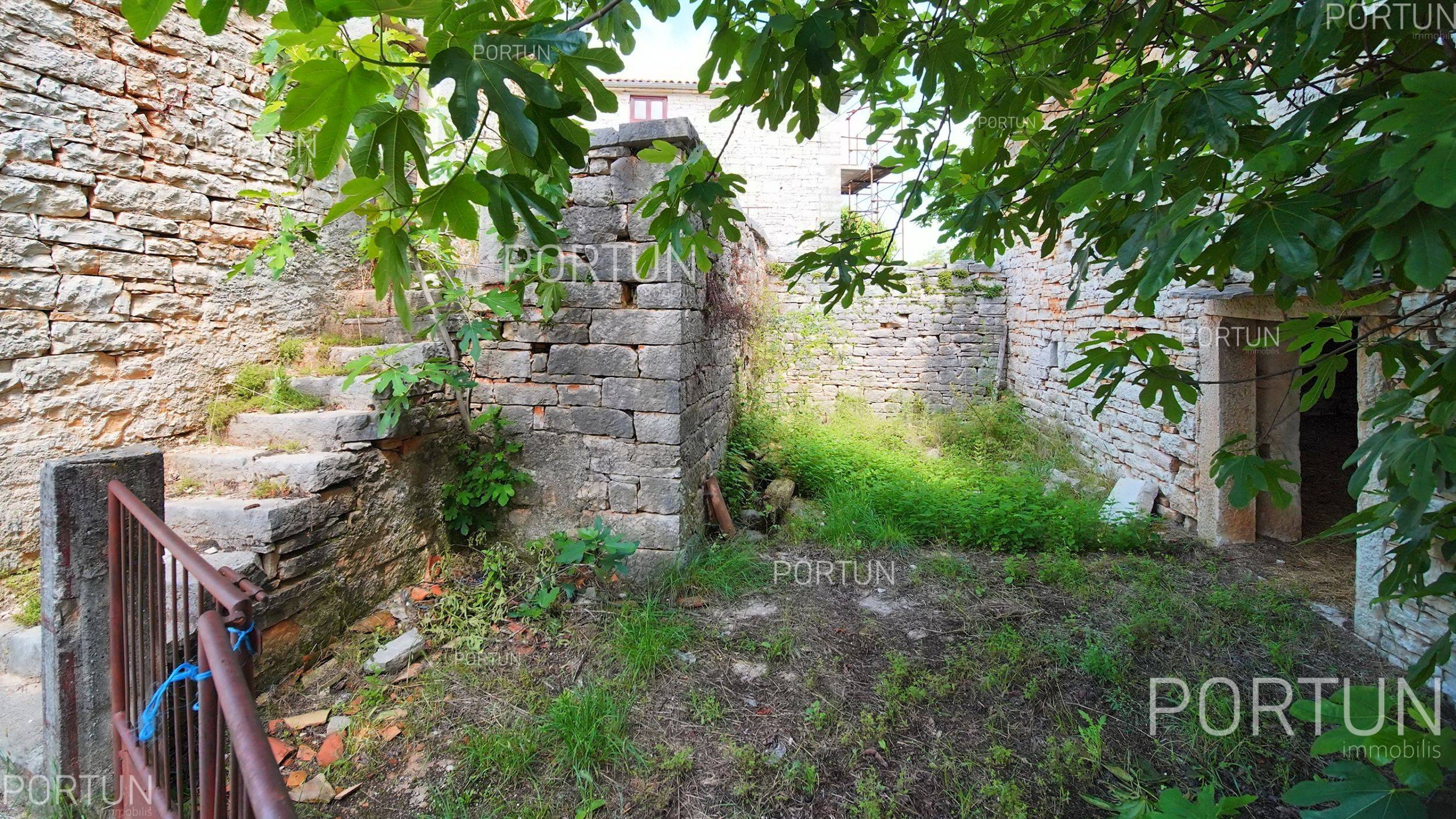 Будинок на продаж у Пазін - 20762 - 04