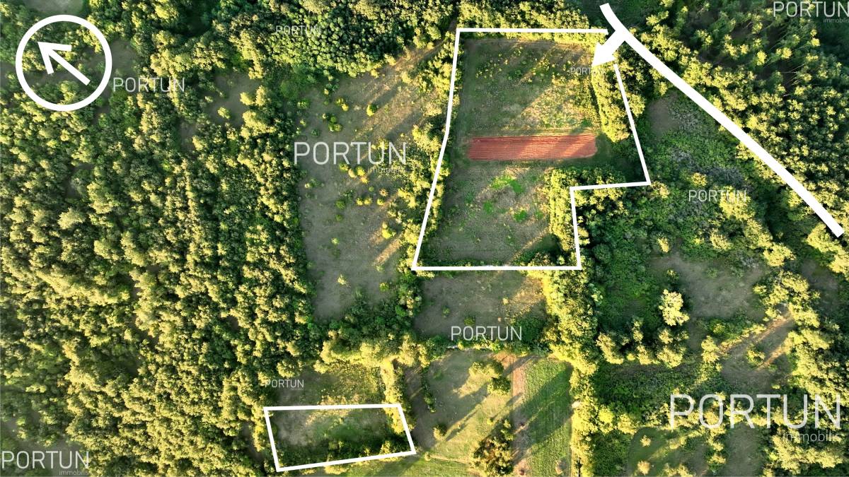 Lands near Svetvincenat