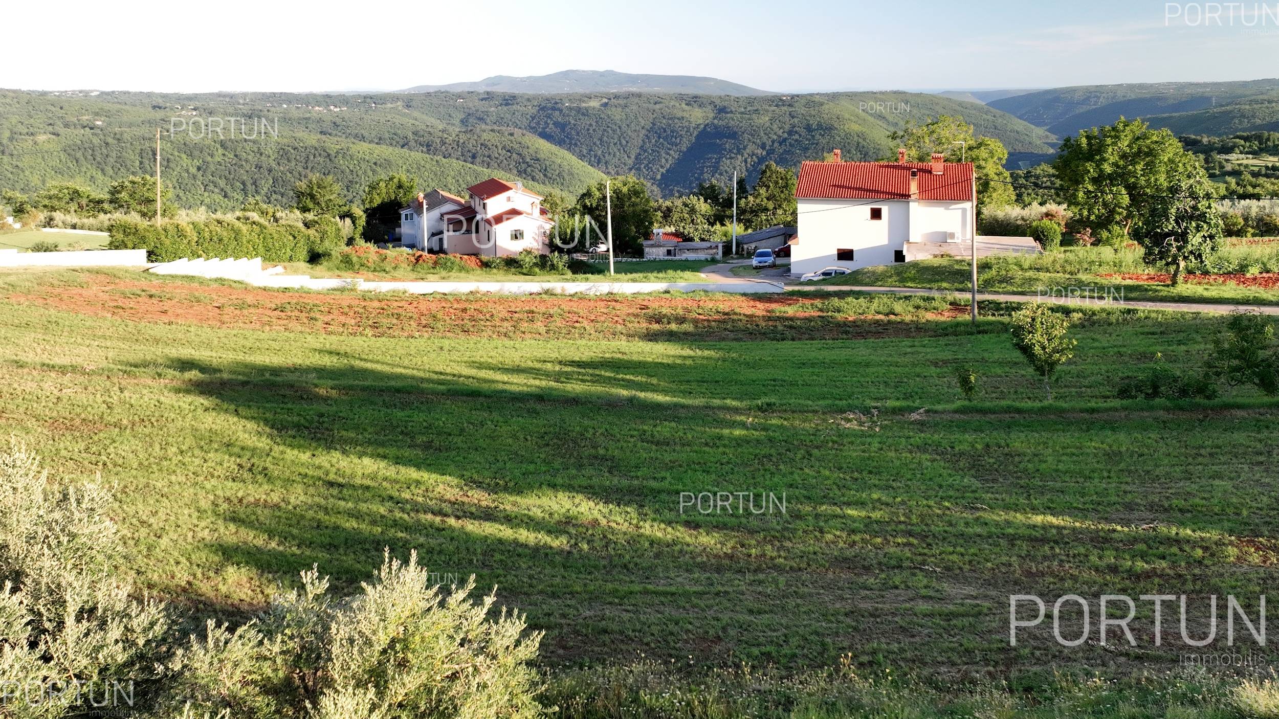 Terreno in vendita a Barbana d'Istria - 40525 - 04