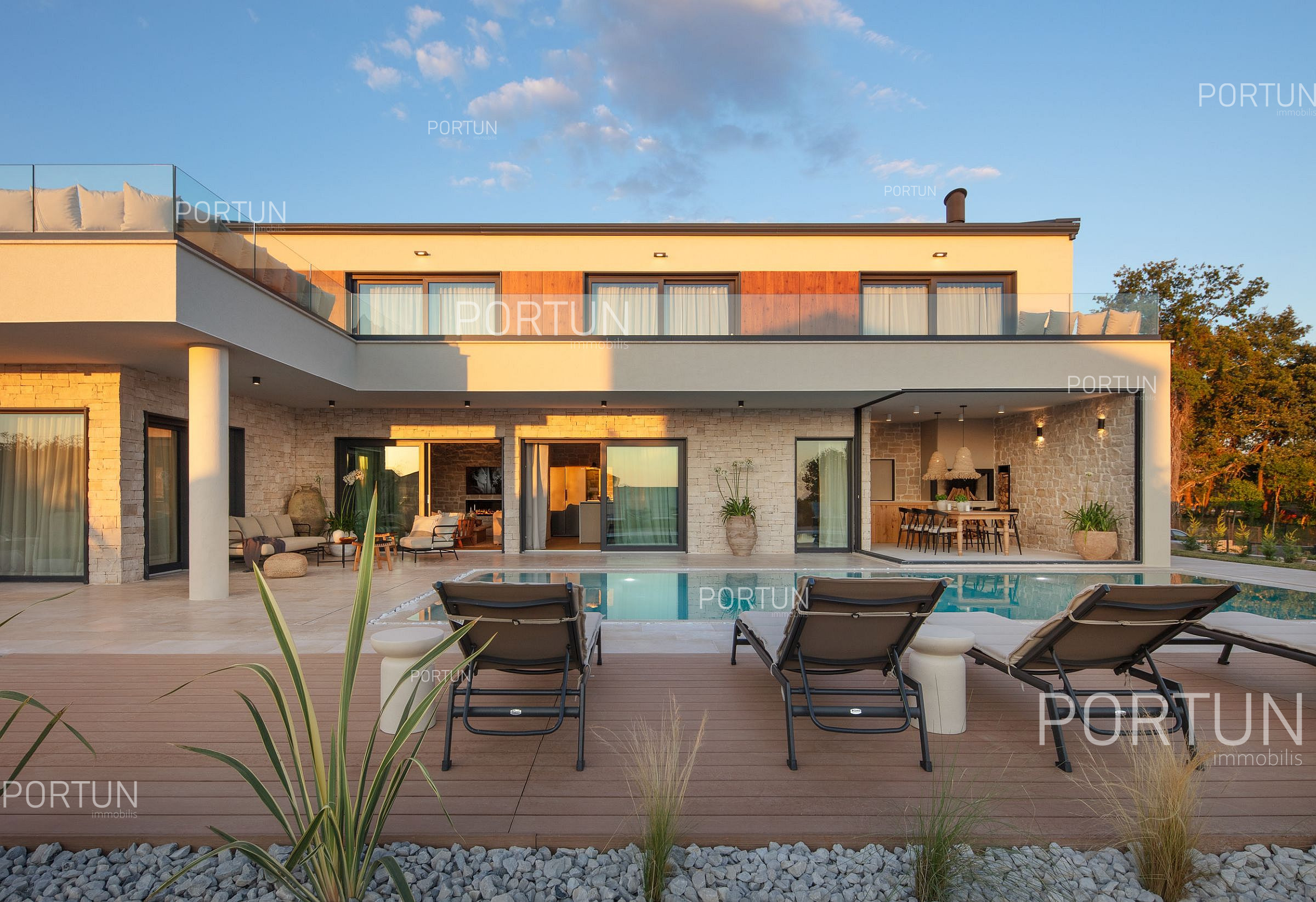 House with pool in the surrounding of Porec K 1017 07