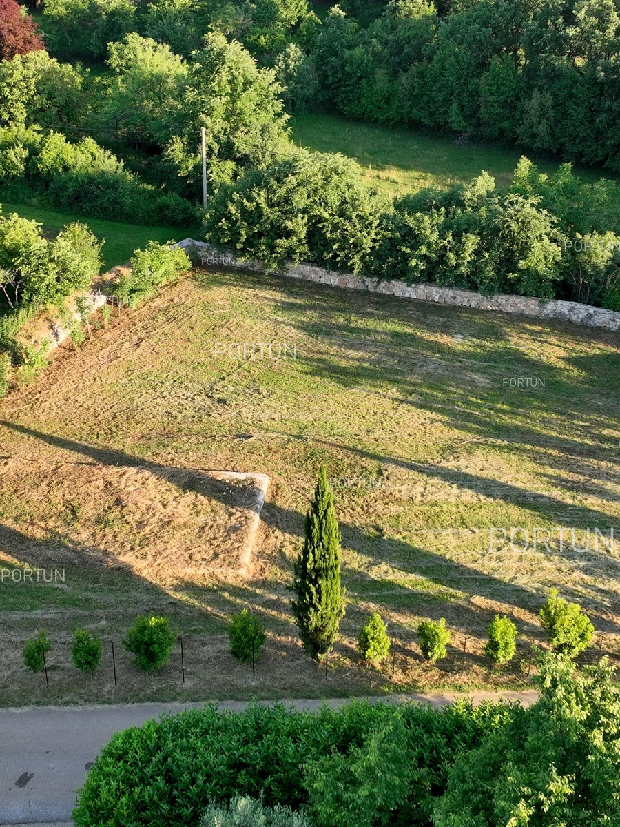 13 02 Baugrundstucke in Istrien